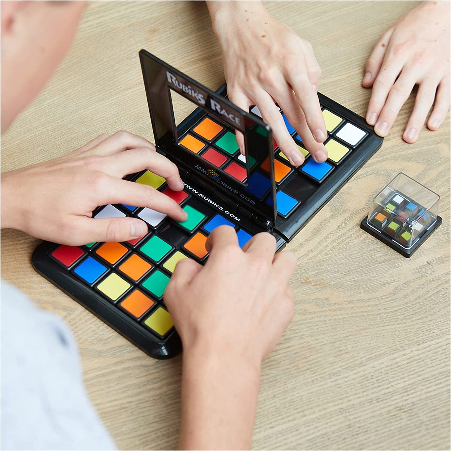 Rubik Race Game