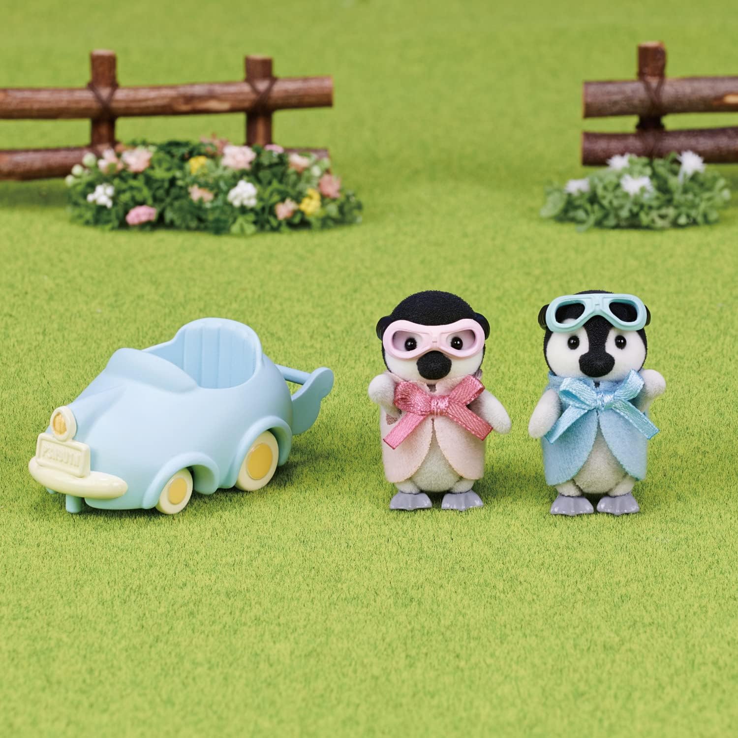 Calico Critters Penguin Ride N Play