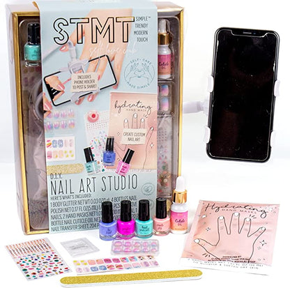 Xstmt Self Love Nail Art