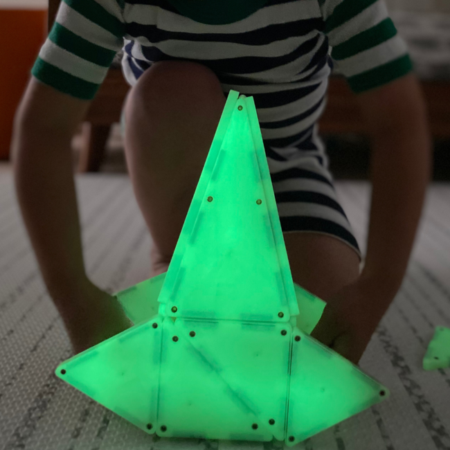 Glow Magna Tiles